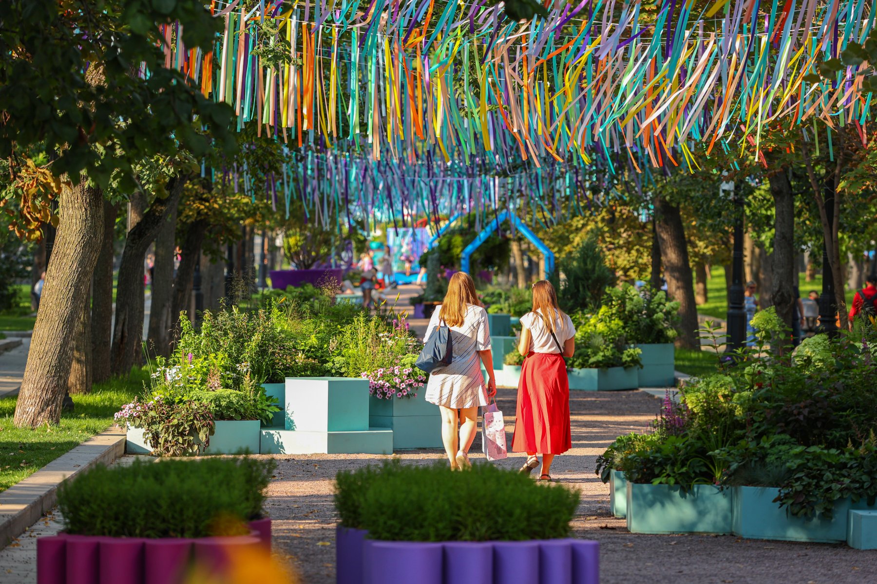 Более 12 тысяч растений украсили многоуровневый сад «Цветочного джема» на Тверском бульваре 