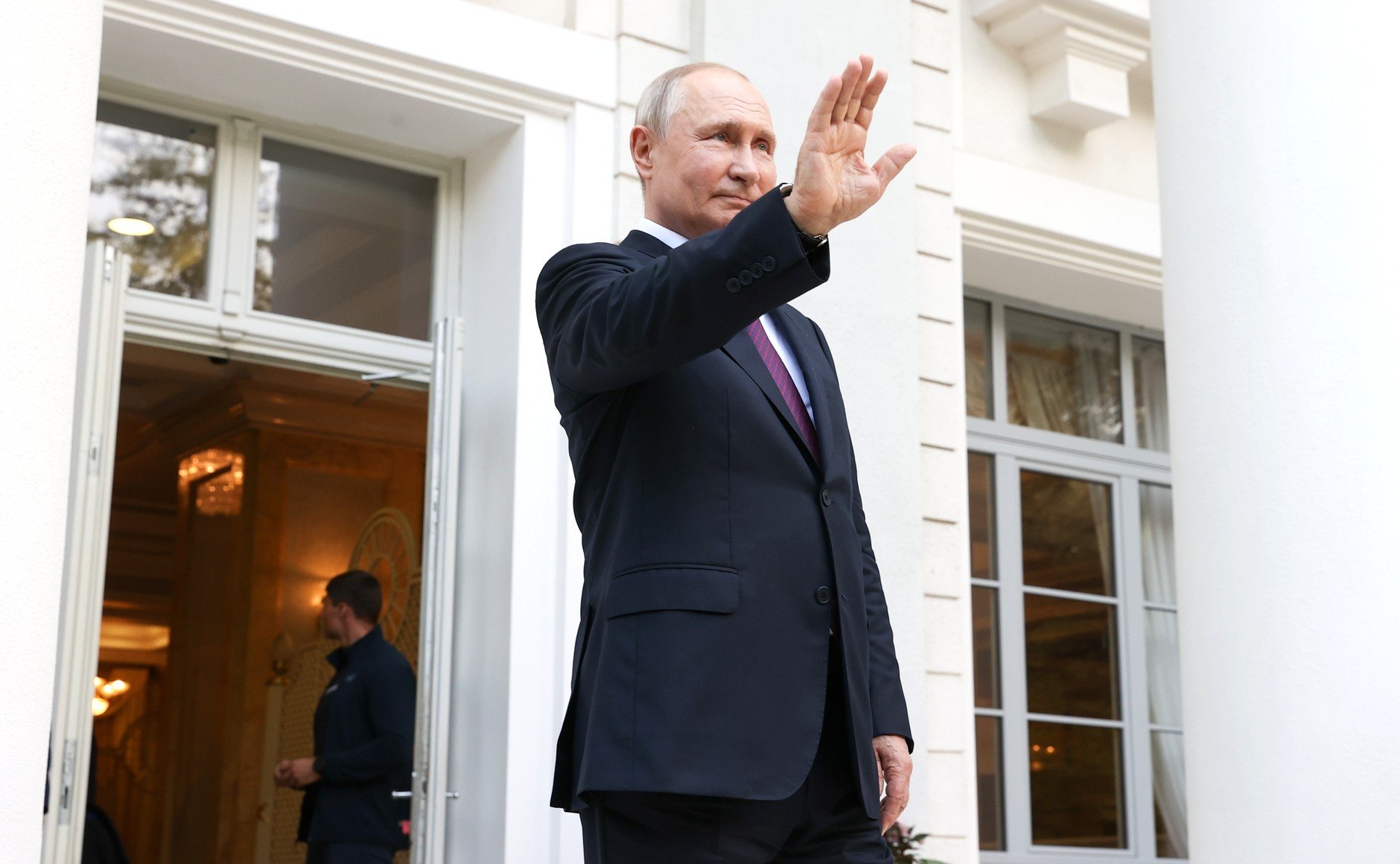 Путин поддержал обращение Мособлдумы о присвоении почетного звания «Город трудовой доблести» Подольску