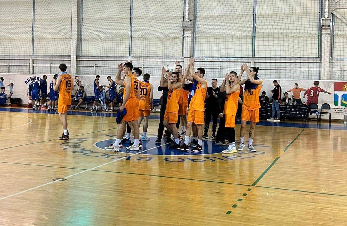 Новая баскетбольная команда из Химок одержала победу на первом матче