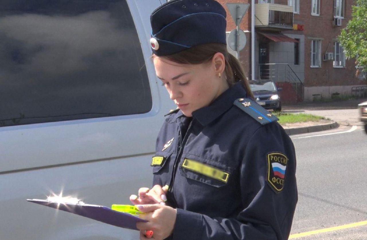 Житель Подмосковья оплатил задолженность в 157 тысяч рублей, чтобы не лишиться внедорожника