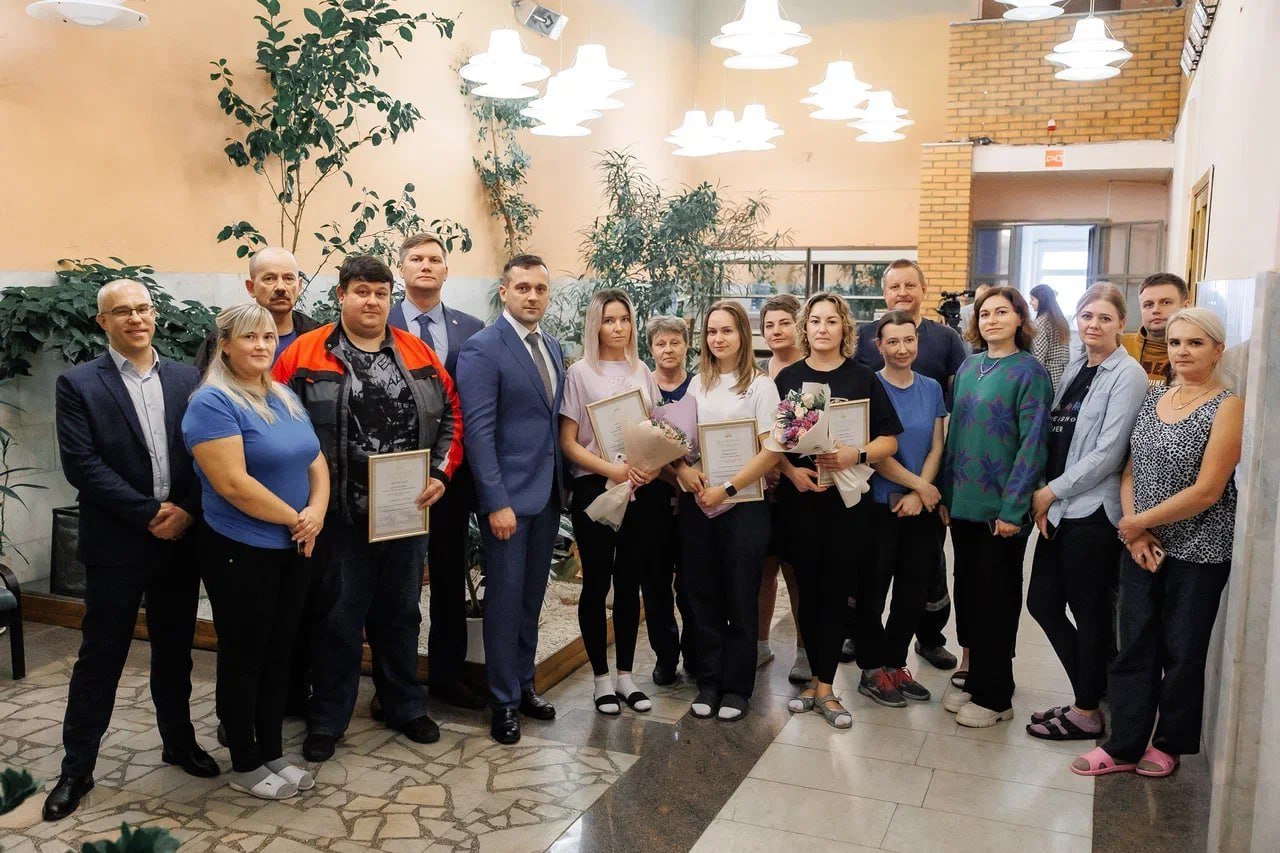 Глава городского округа Дубна Максим Тихомиров встретился с сотрудниками компании «Каплекс»