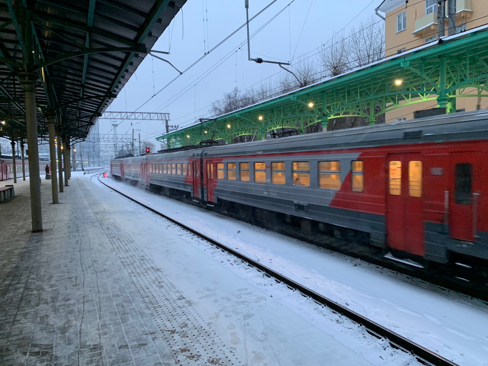 Зимой Москву и Симферополь свяжут дополнительные поезда