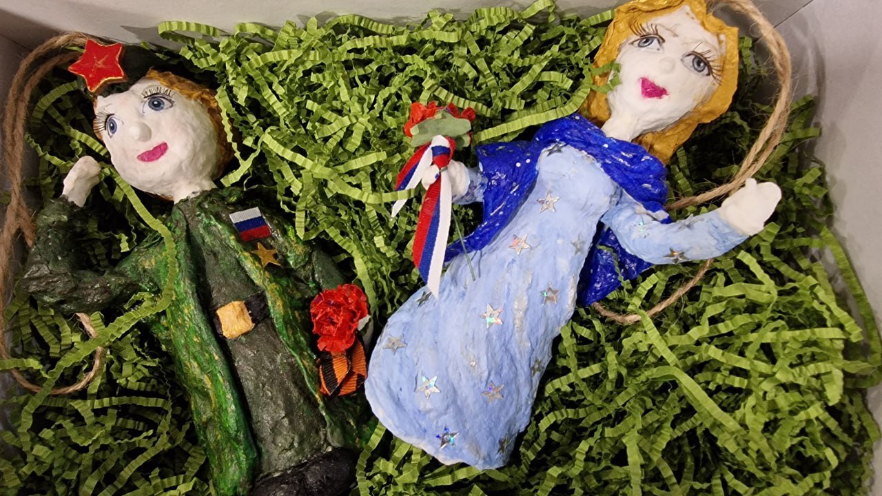 Более 250 уникальных елочных игрушек передаст филиал Музея Победы в Красногорске в госпиталь