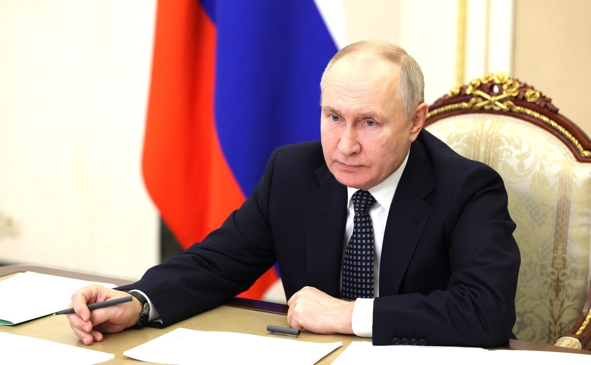 Песков: Путин не планирует давать интервью Такеру Карлсону