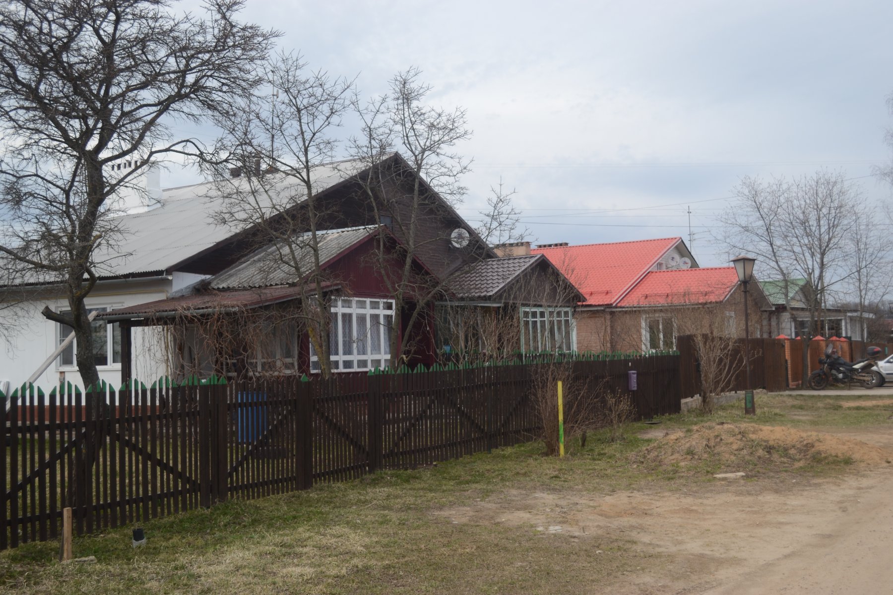 Эксперт: 366 загородных домов стоимостью до 1 млн рублей продается в Подмосковье 