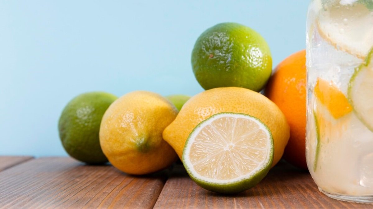 Диетолог: витамина С в лимоне содержится больше, чем в лайме