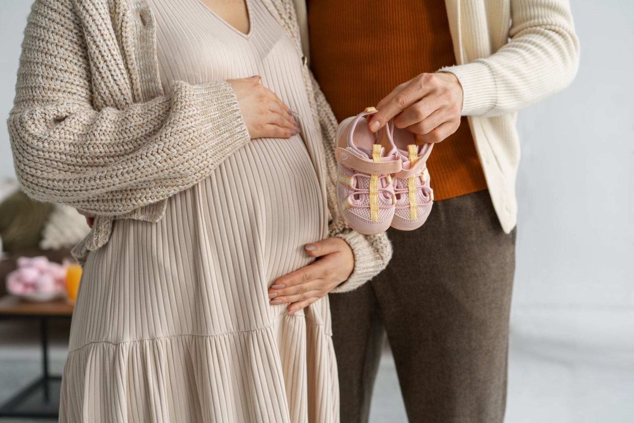 С начала года 86 тысяч работающих мам в Москве и Подмосковье получили пособие по беременности и родам