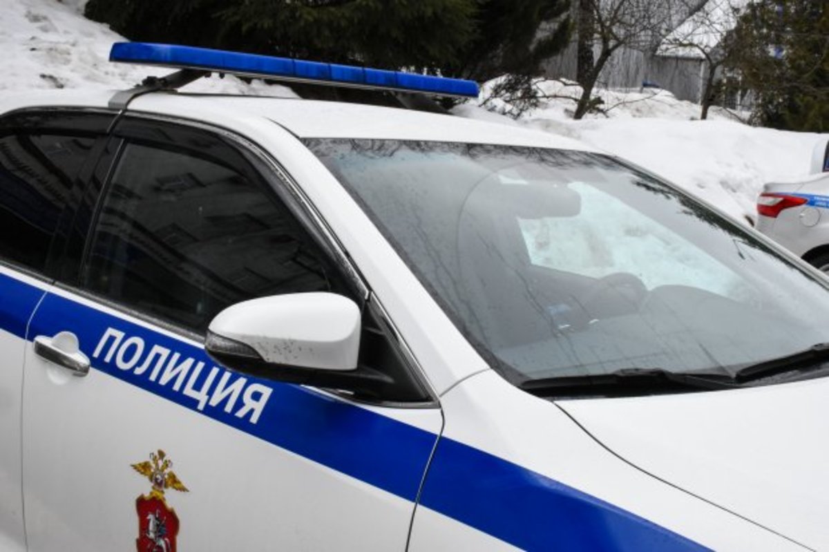 В Москве разыскивают водителя, сбившего полицейского