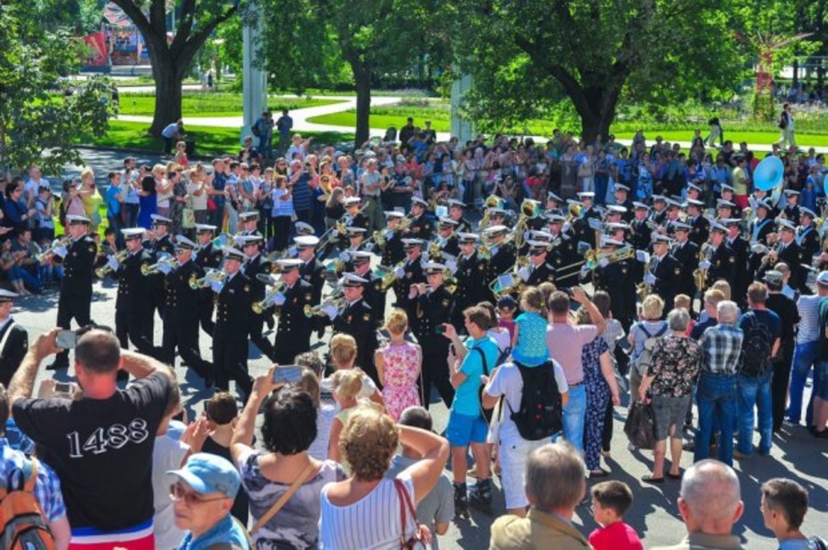 Концерты военных оркестров в рамках фестиваля «Спасская башня» начинаются в Москве