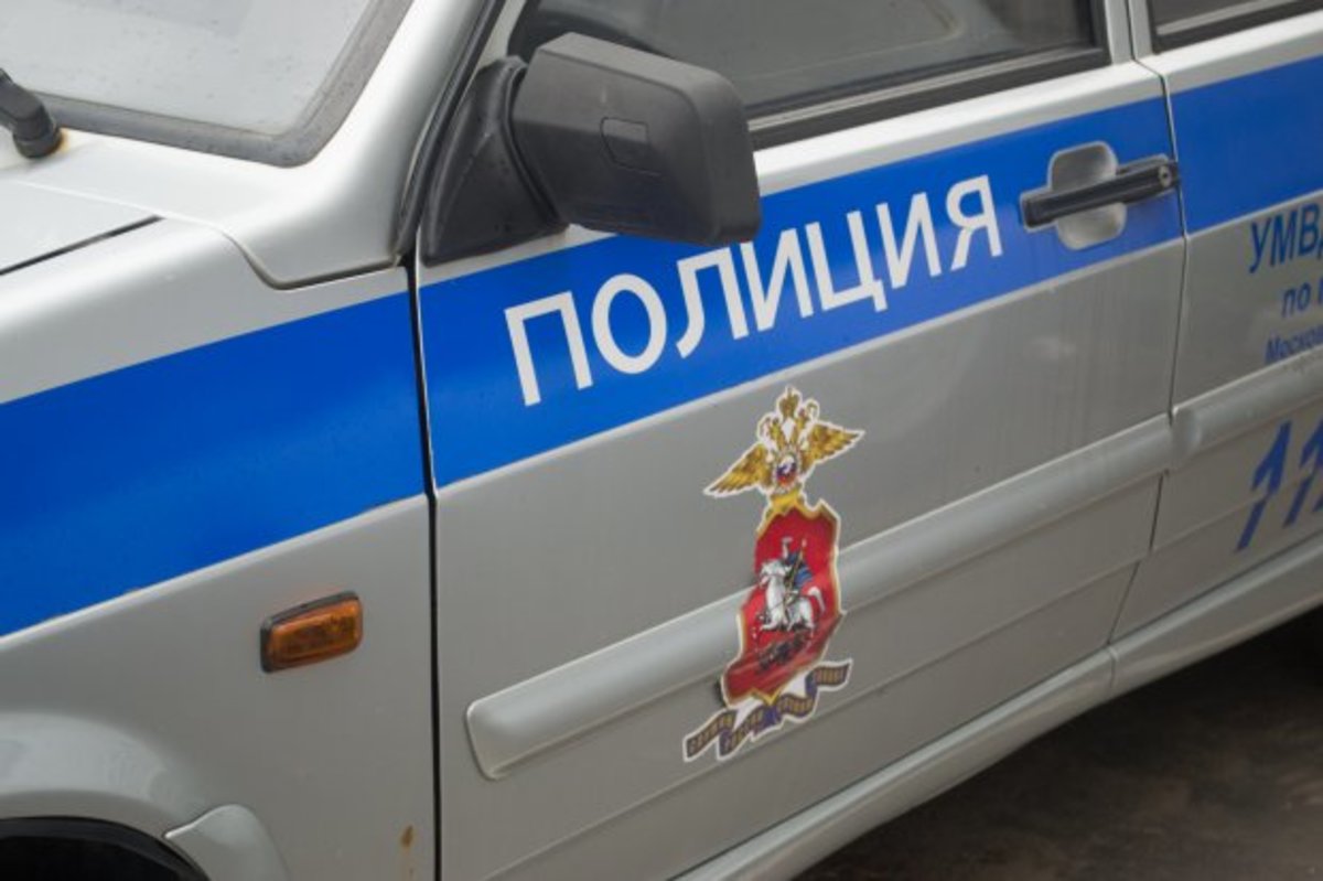 В Москве произошло столкновение бензовоза с легковым автомобилем