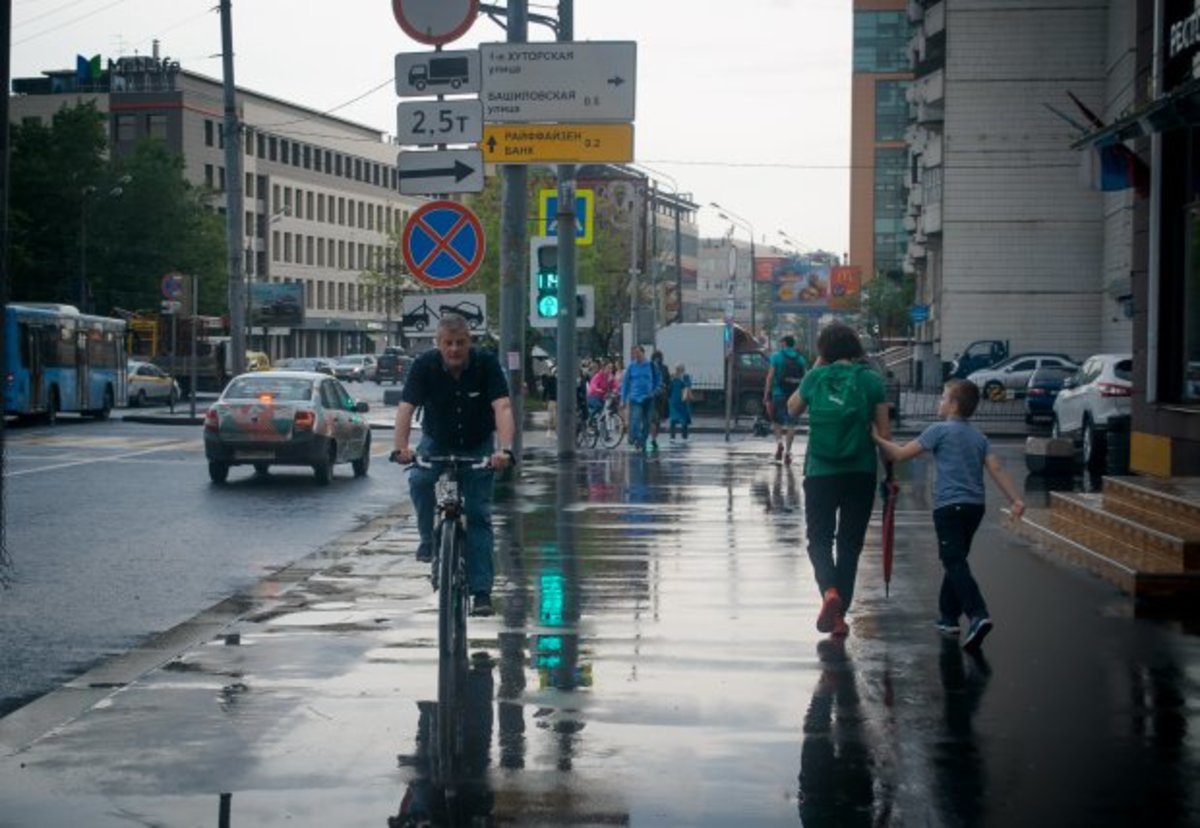 «Жёлтый» уровень опасности погоды объявлен в Москве до утра Воскресенья
