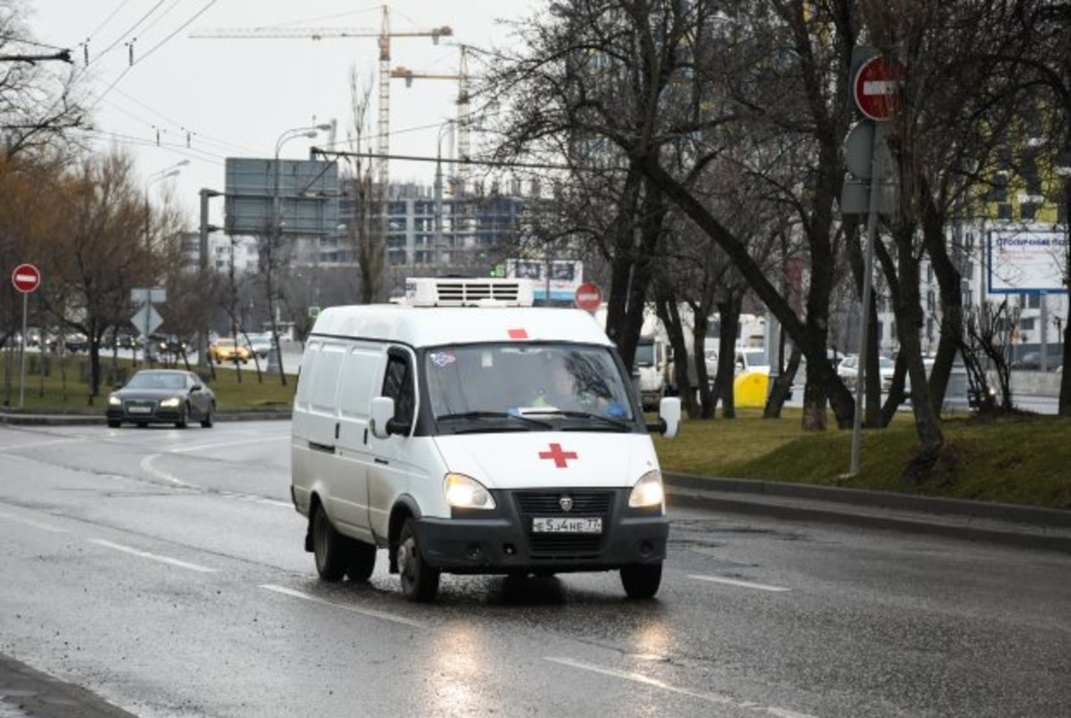 В Таганском районе 47-летний сын пришел пьяным и получил ножевое ранение