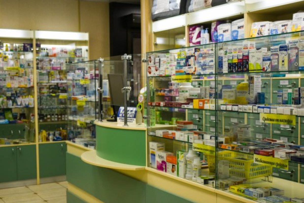 Здоровье дороже: в Москве из аптеки украли защитную маску почти за 5 тысяч рублей