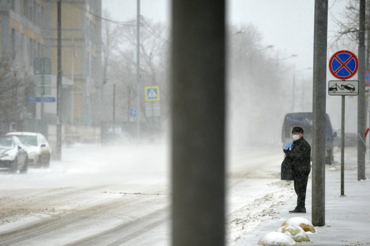 В Москве продлили «желтый» уровень опасности до пятницы из-за ветра