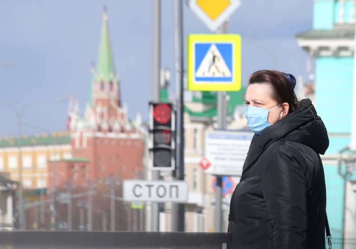 В Москве ожидают устойчивое снижение числа больных COVID-19 к июлю