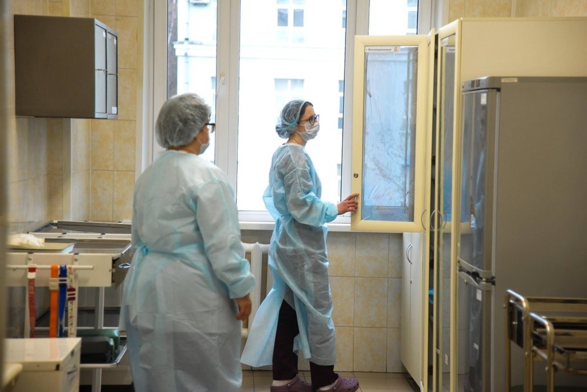 В Подмосковье рассказали о состоянии 60 врачей из Люберец, заразившихся COVID-19