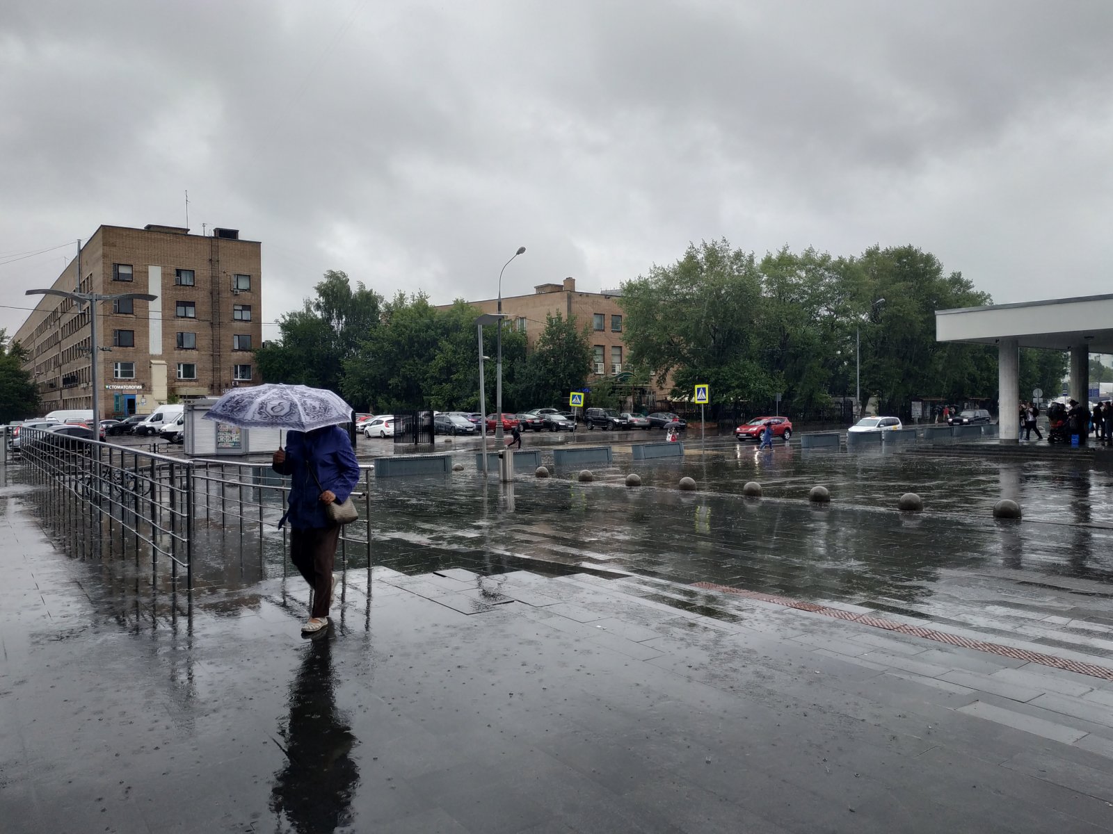 Ливень в Москве. Дождь в Москве. Сильный дождь в Москве. Ливень в Москве вчера.