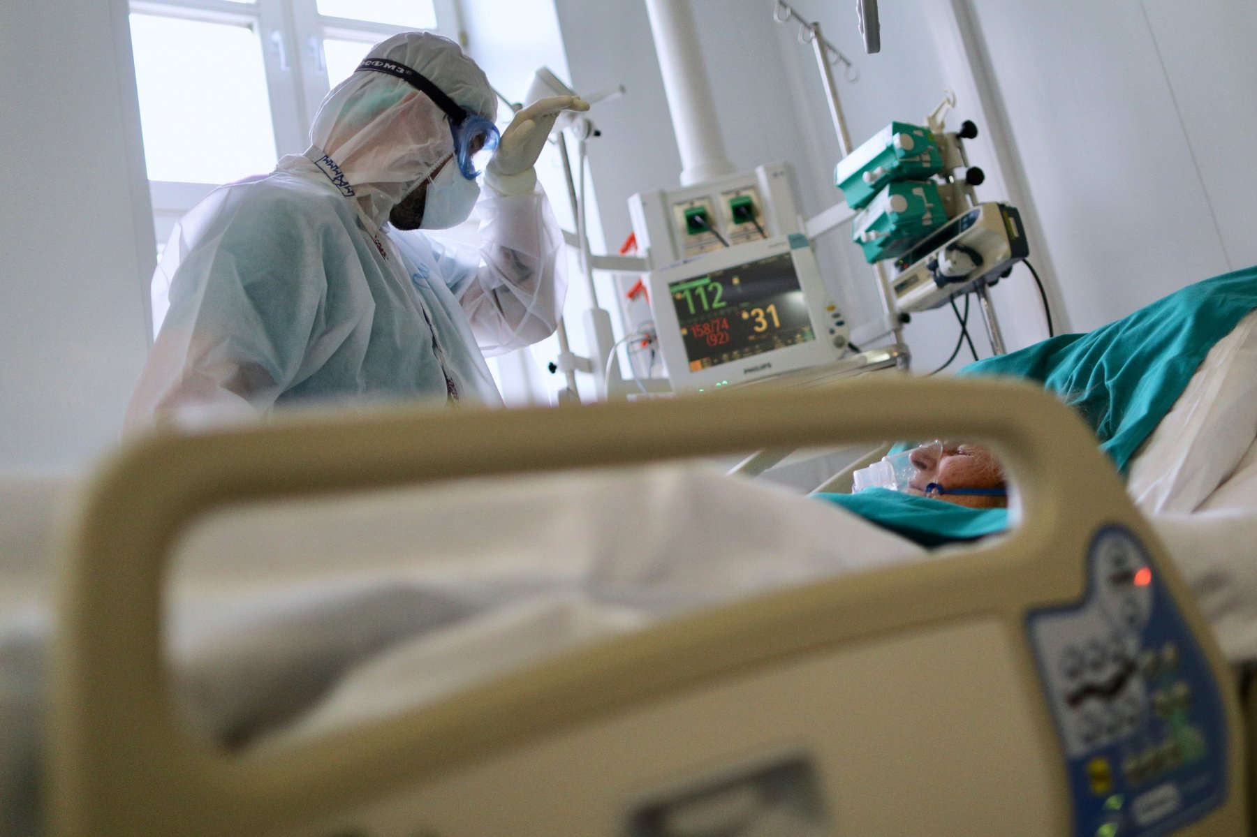 Оборудование для реабилитации после инфарктов и инсультов поставят в больницы Подмосковья