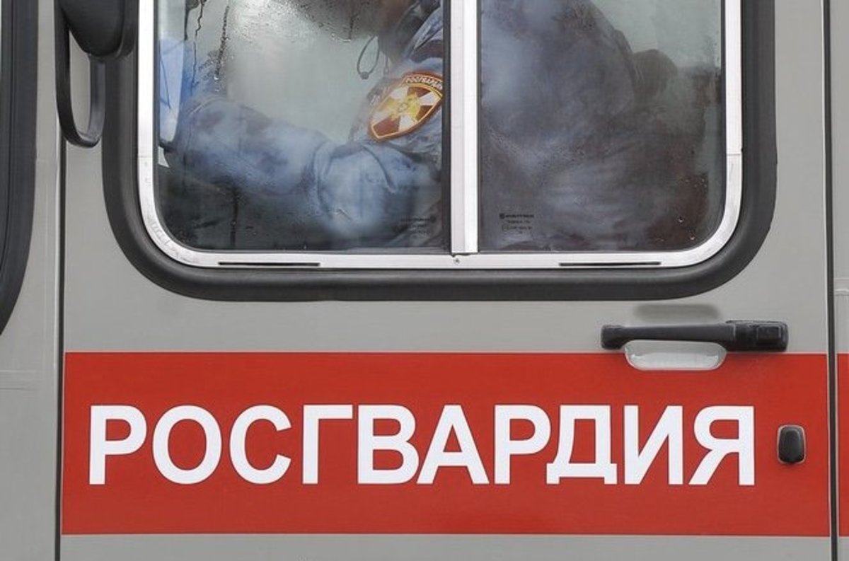 В Москве росгвардейцы задержали троих грабителей