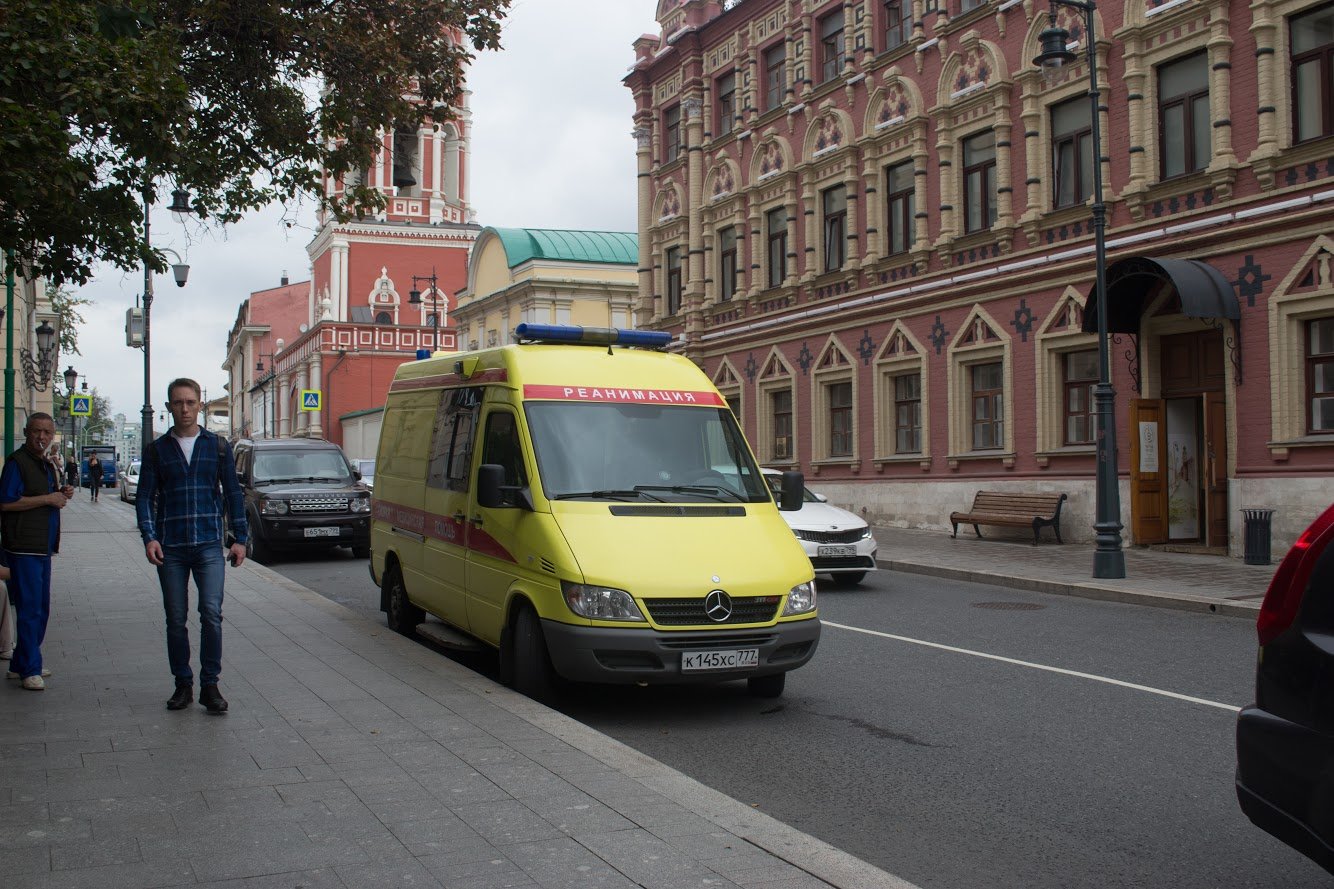 Ребёнок получил ожоги 3 степени от удара током в новой Москве