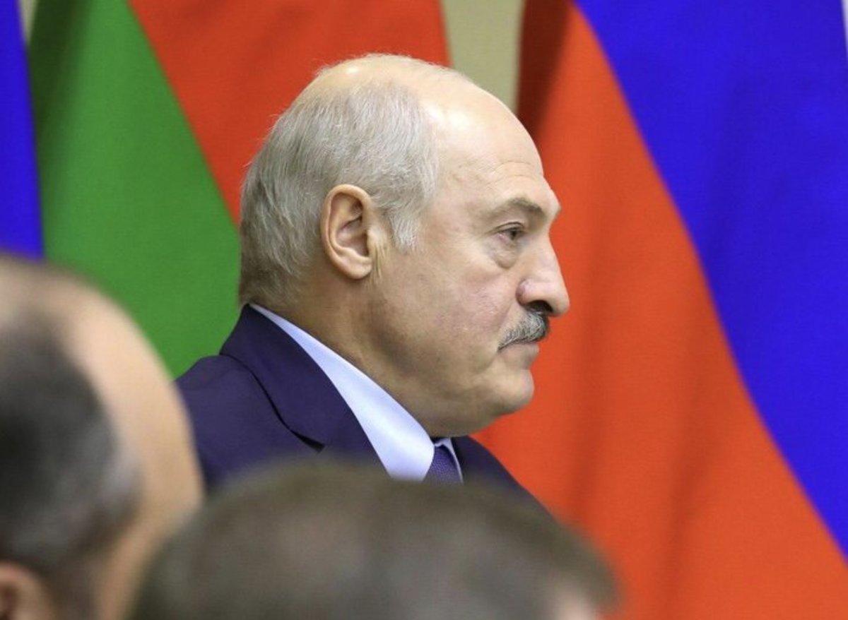 На Лукашенко хотят завести уголовное дело