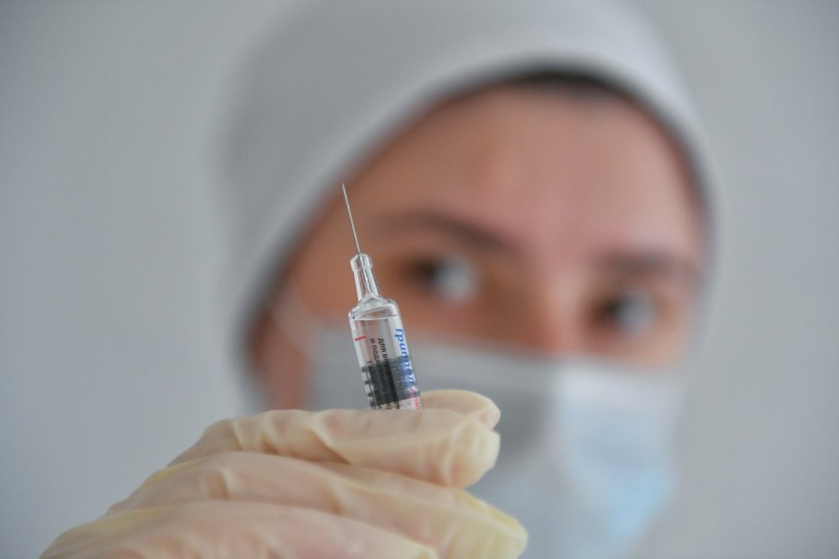 В России привилась от гриппа пятая часть населения страны