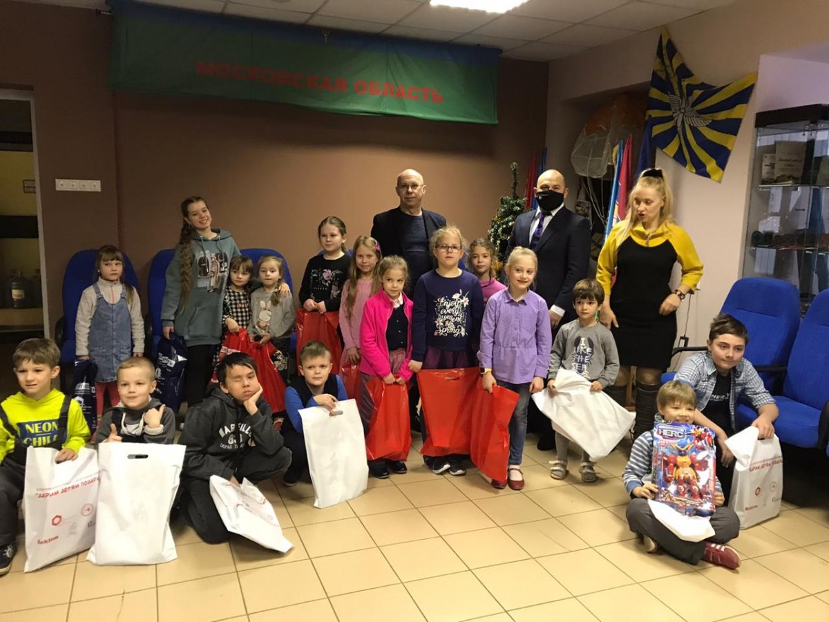 В подмосковном Раменском прошла благотворительная акция «Дарим детям подарки»