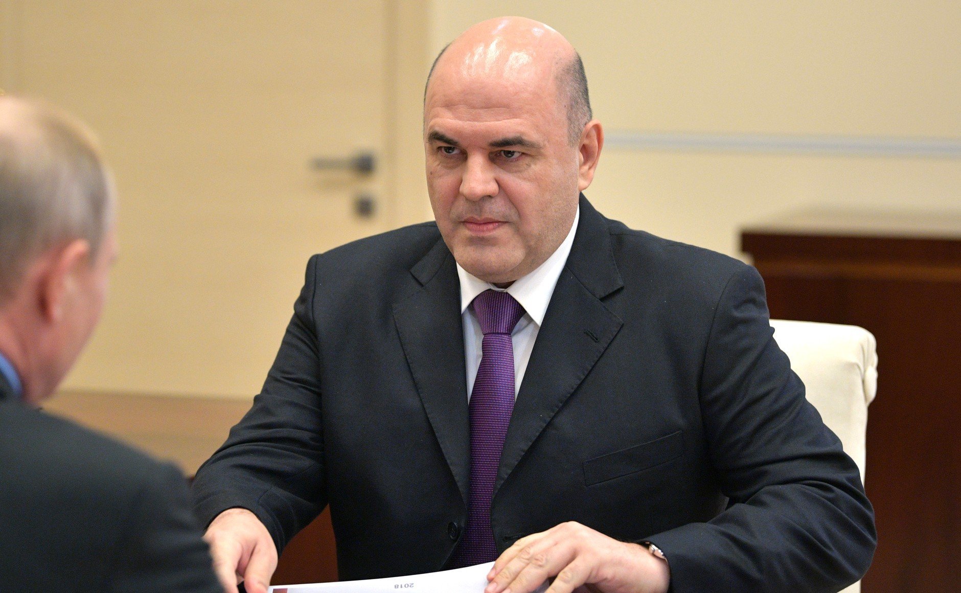 Премьер-министр РФ подписал распоряжение о продлении действующего порядка техосмотра до 1 октября 