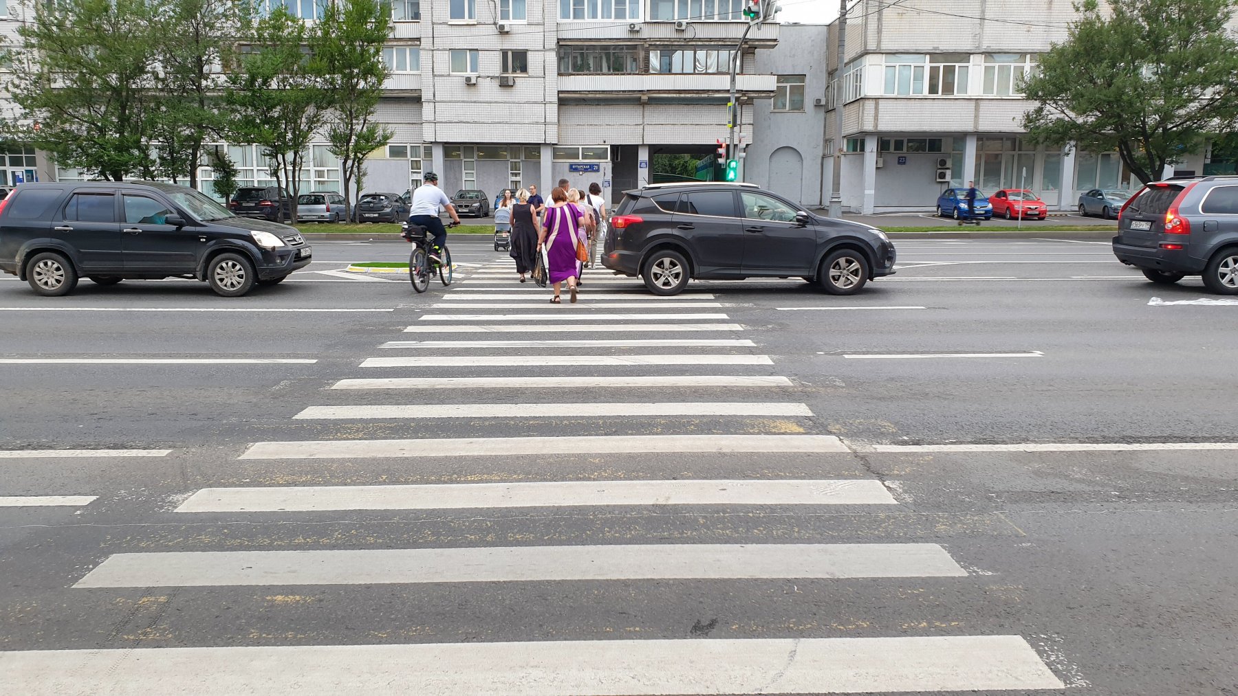 В Московской области появилась первая интеллектуальная система светового сопровождения пешеходов