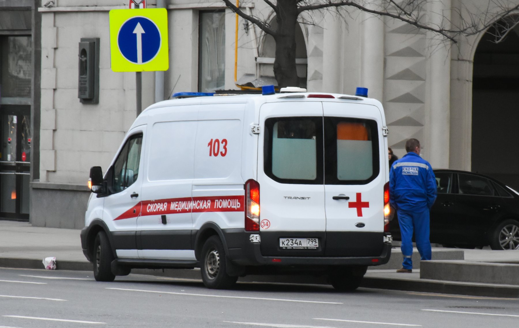 В Москве автомобилист сбил мальчика на самокате
