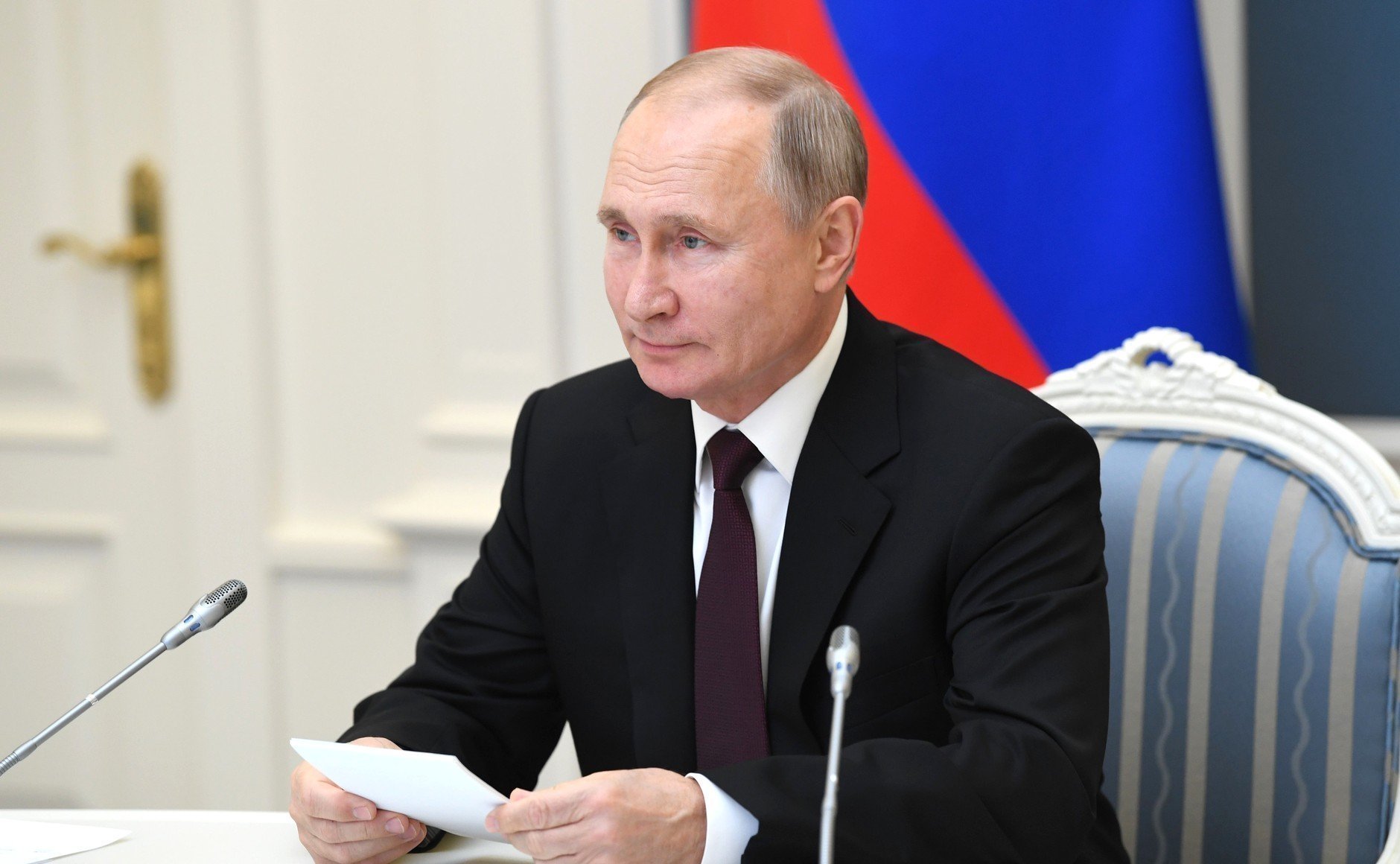 Президент России пройдёт ревакцинацию от коронавируса по рекомендации специалистов