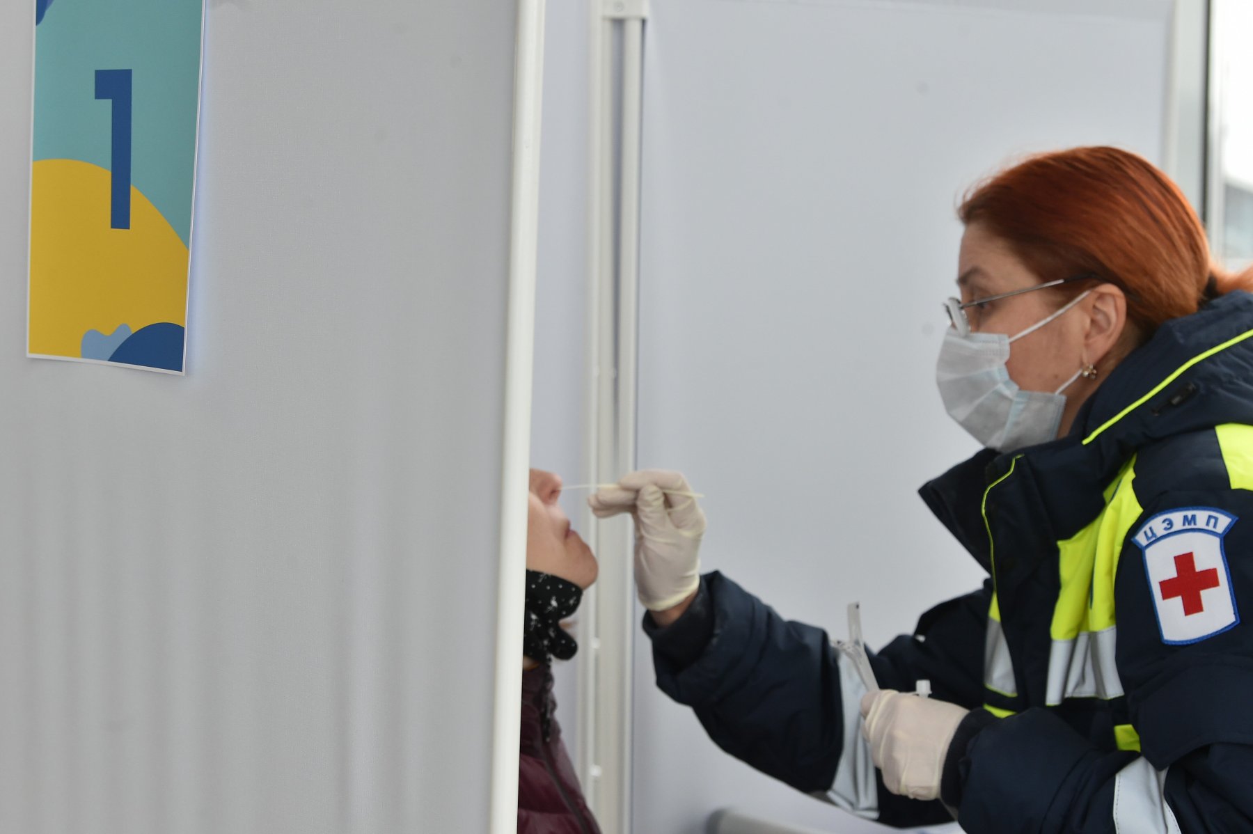 За сутки в Подмосковье зафиксировали 2 590 случаев заражения коронавирусной инфекцией