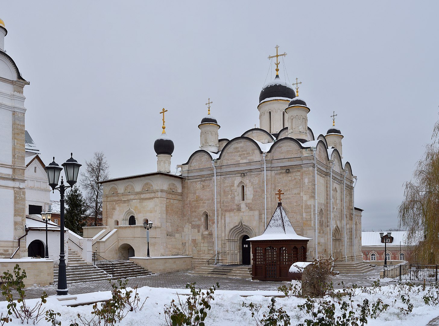 Устроивший взрыв в монастыре в Серпухове скончался