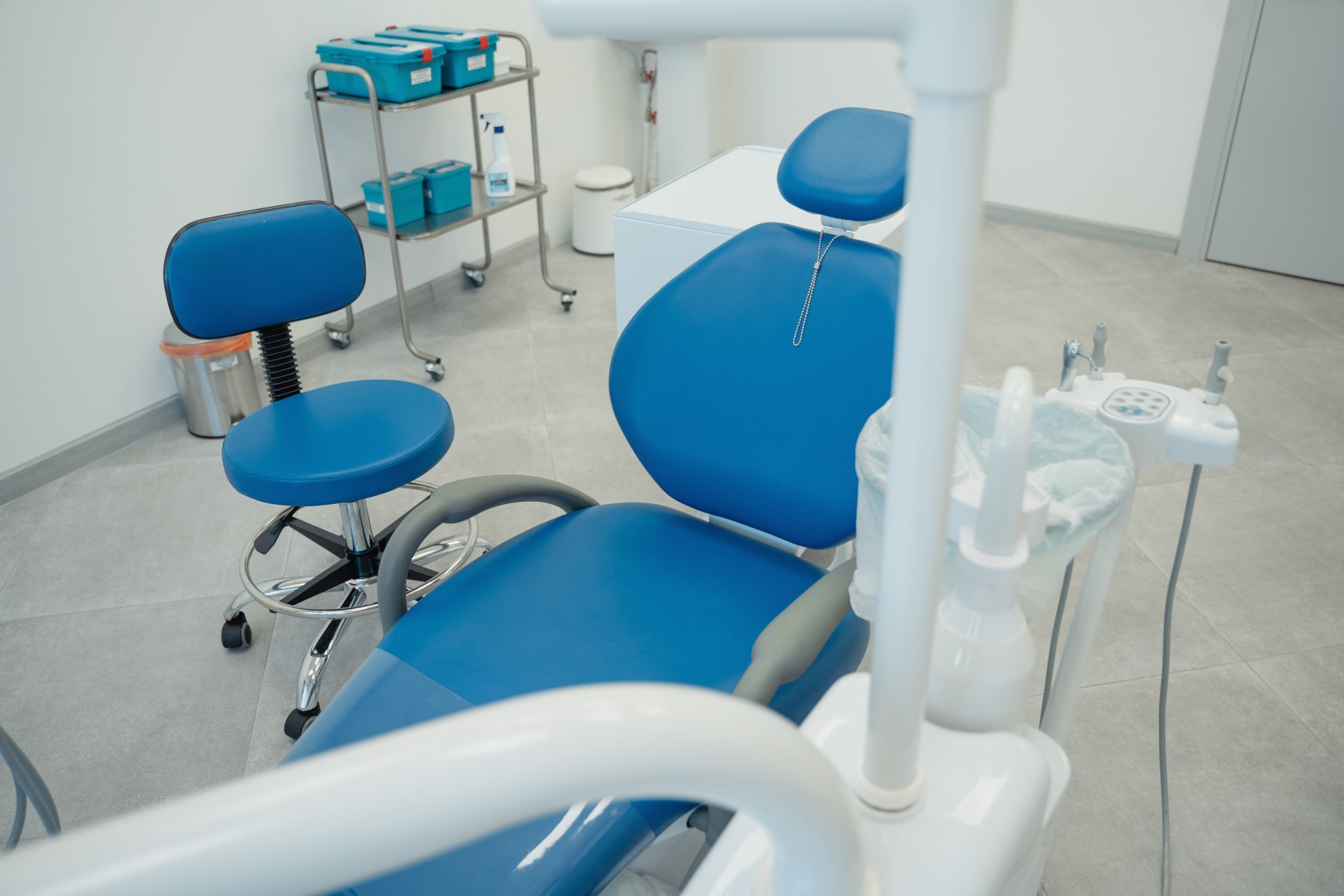 В Москве пациент стоматологической клиники устроил поножовщину