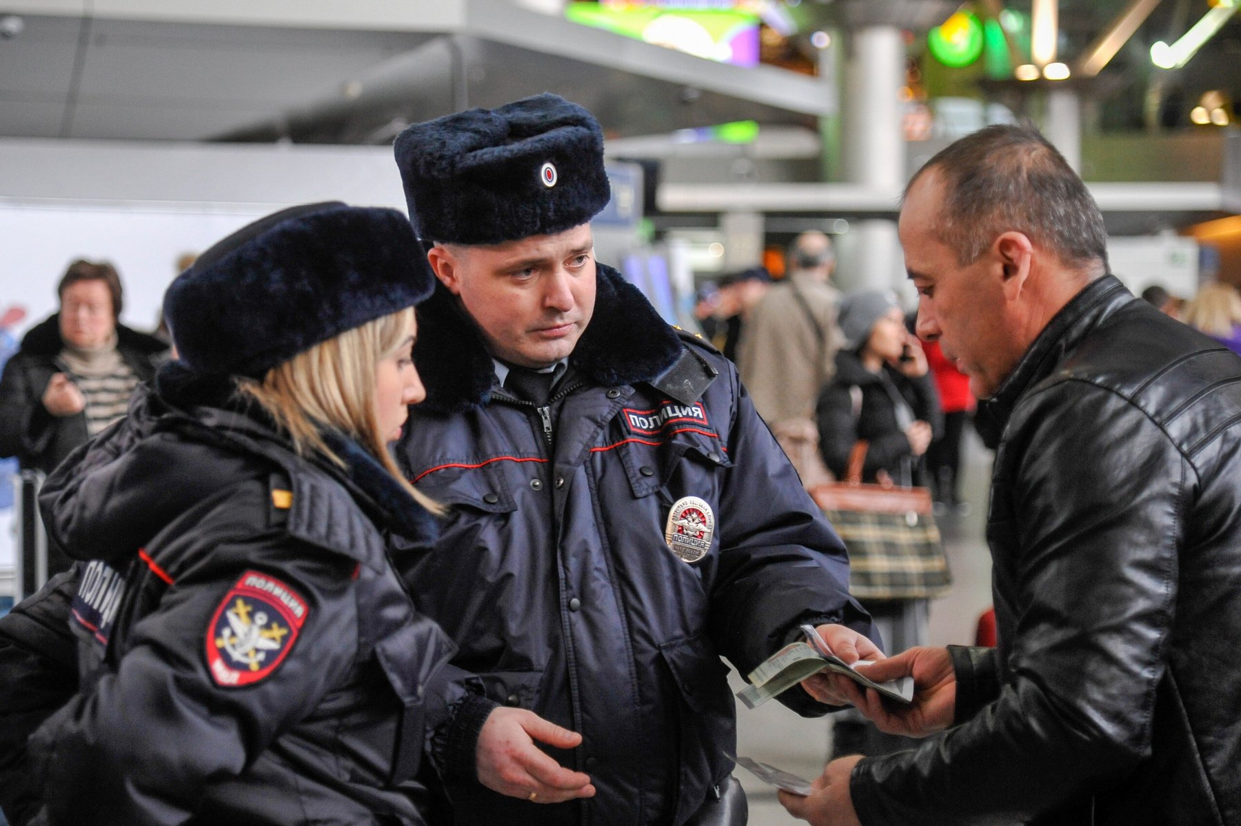 Владимир Путин расширил полномочия сотрудников полиции