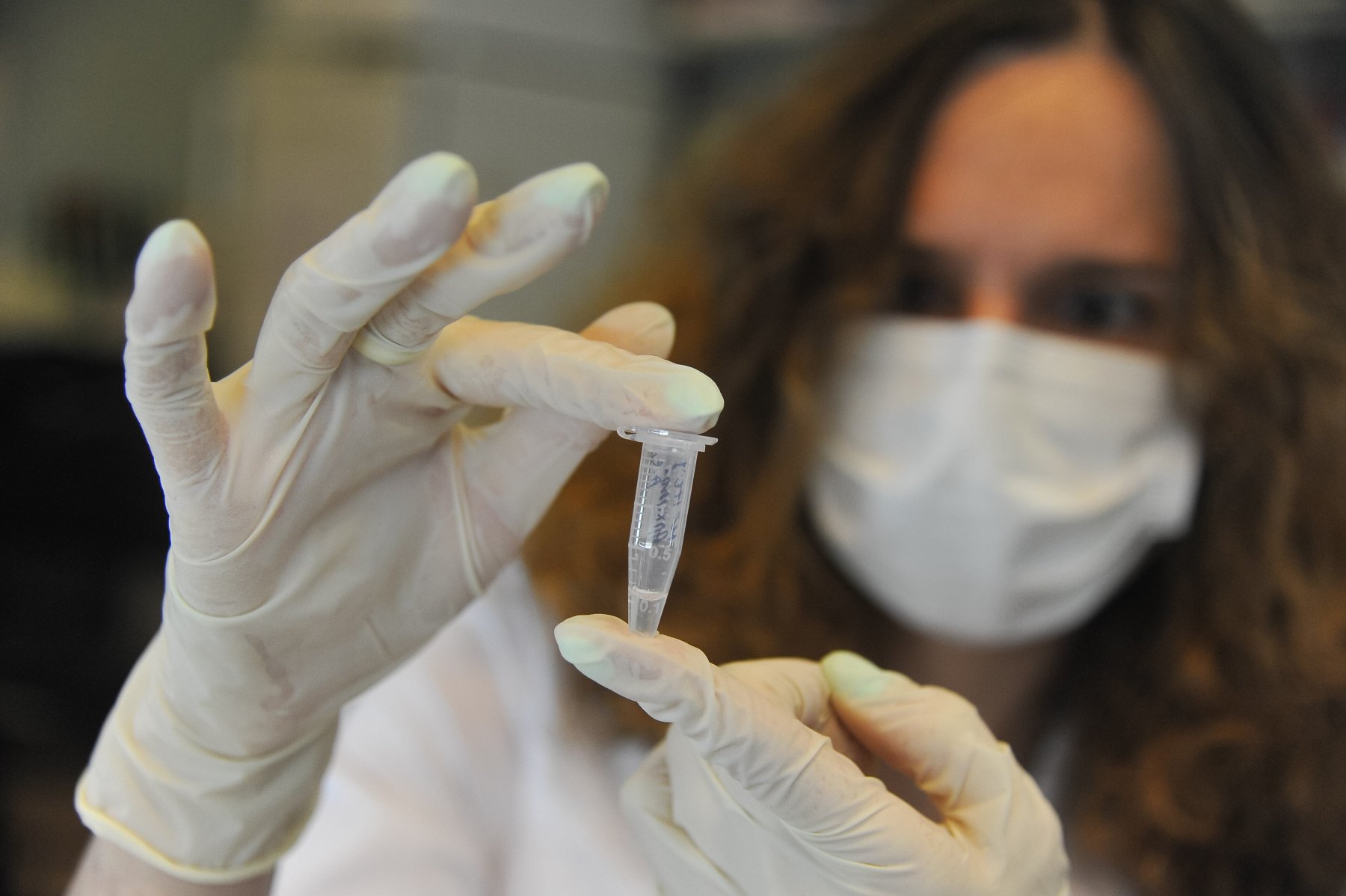 Назальная форма вакцины от COVID-19 поступит на российский рынок в 2022 году
