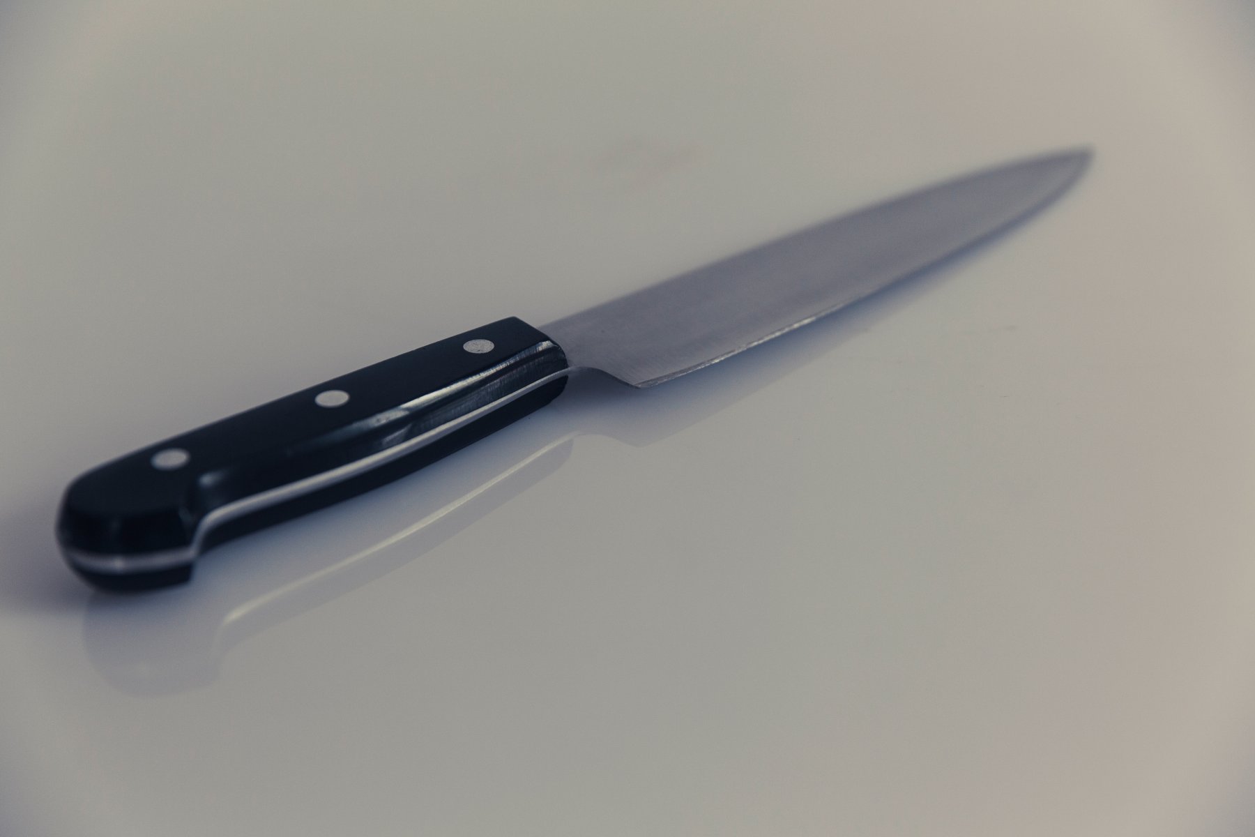 В Звенигороде мужчина напал на собутыльника с ножом