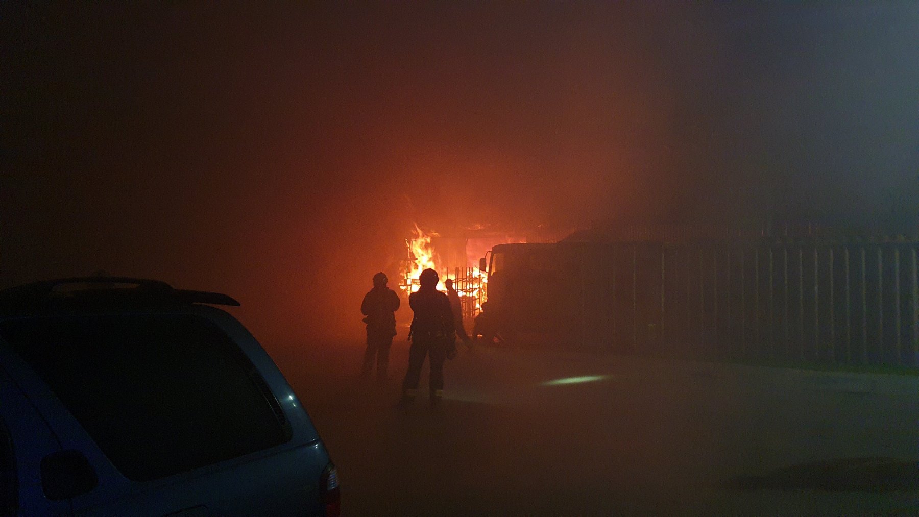 У жителя Подольска ночью сгорела стоявшая во дворе машина
