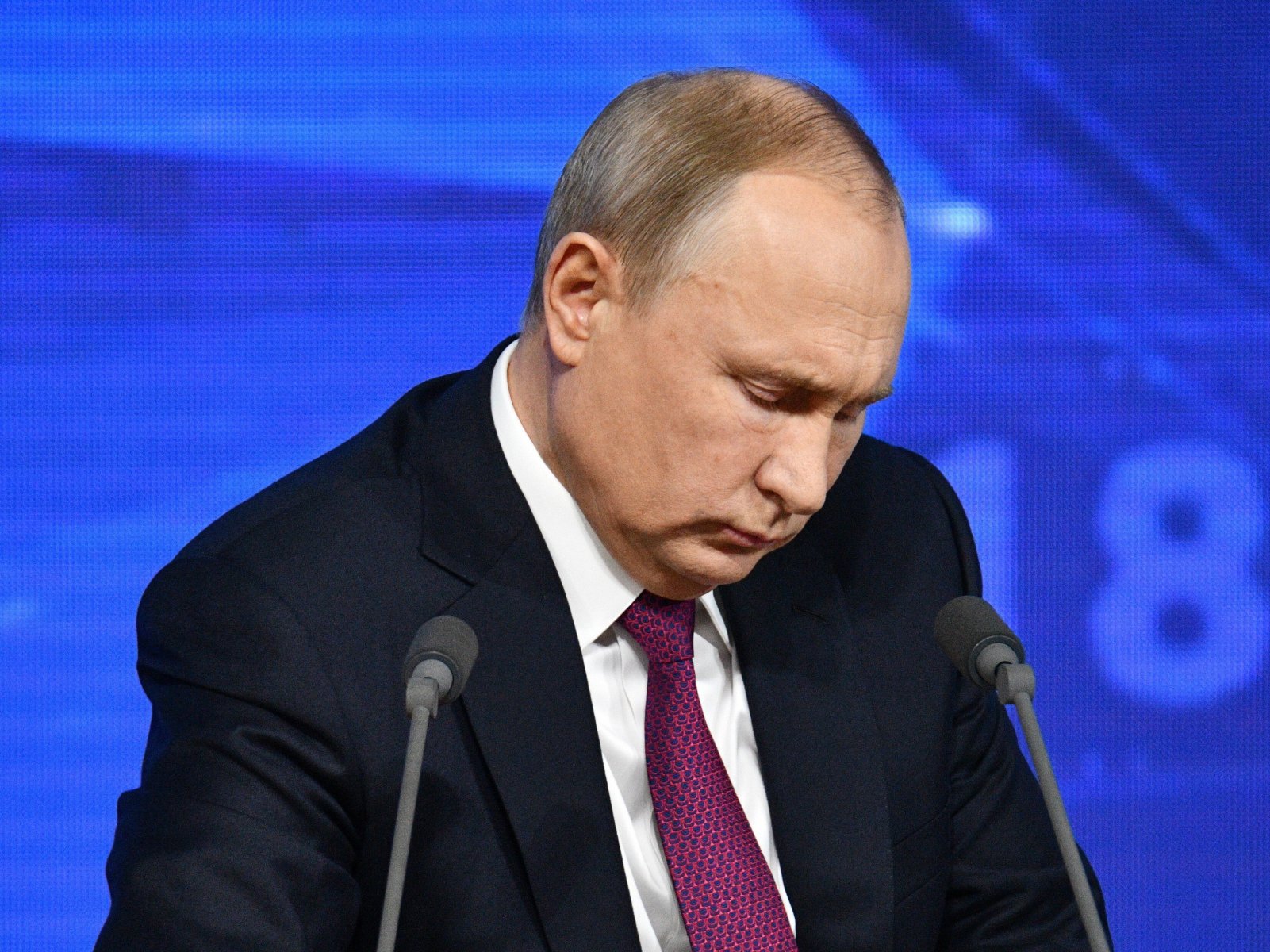 Президент России Владимир Путин задремал во время выхода украинцев на Олимпиаде в Пекине