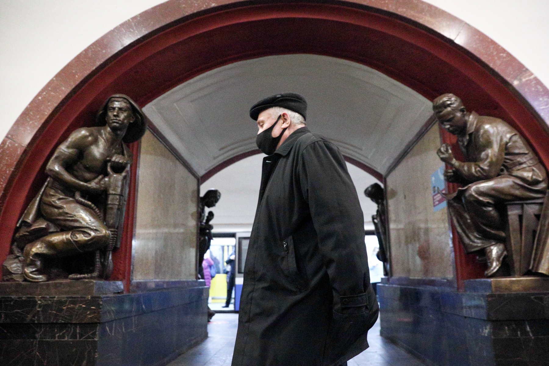 Пассажиропоток в московском метро снизился на 14% с начала года 