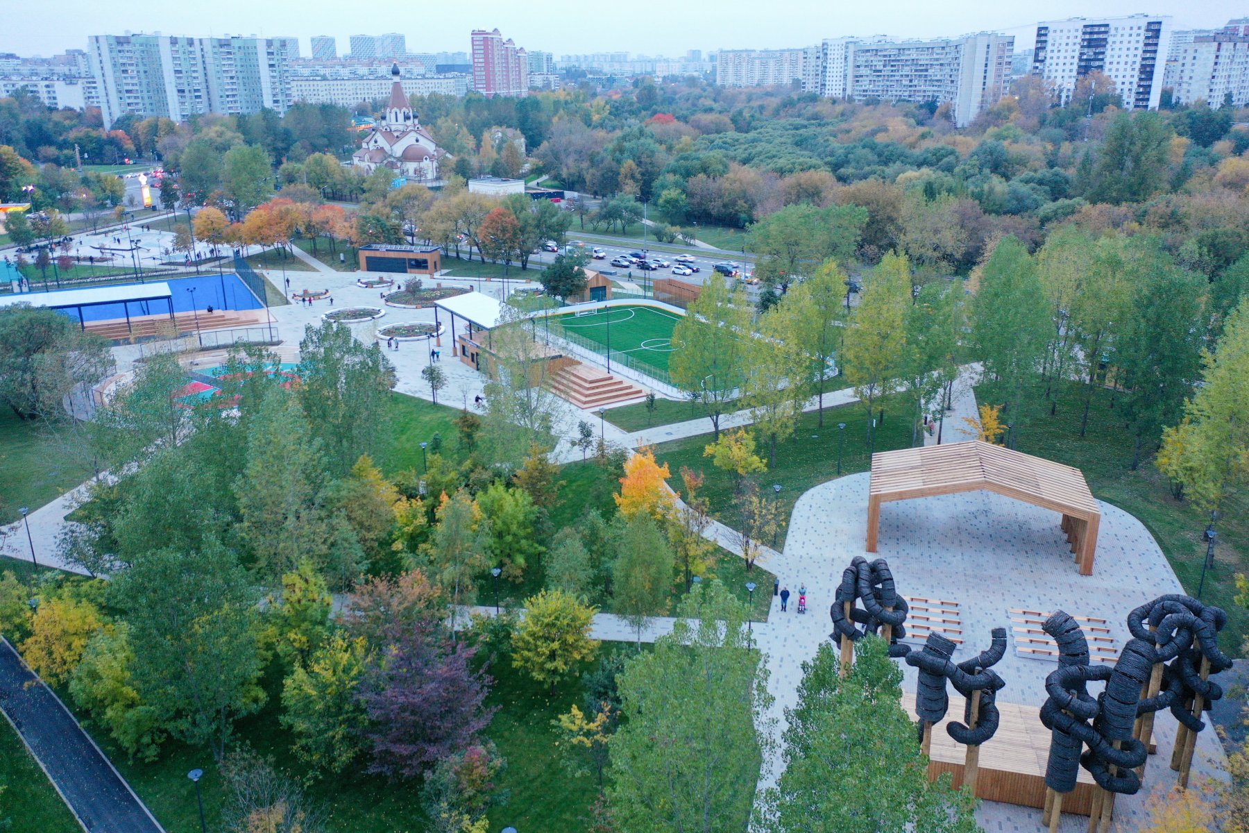 В Москве продолжают возводить парк «Яуза»