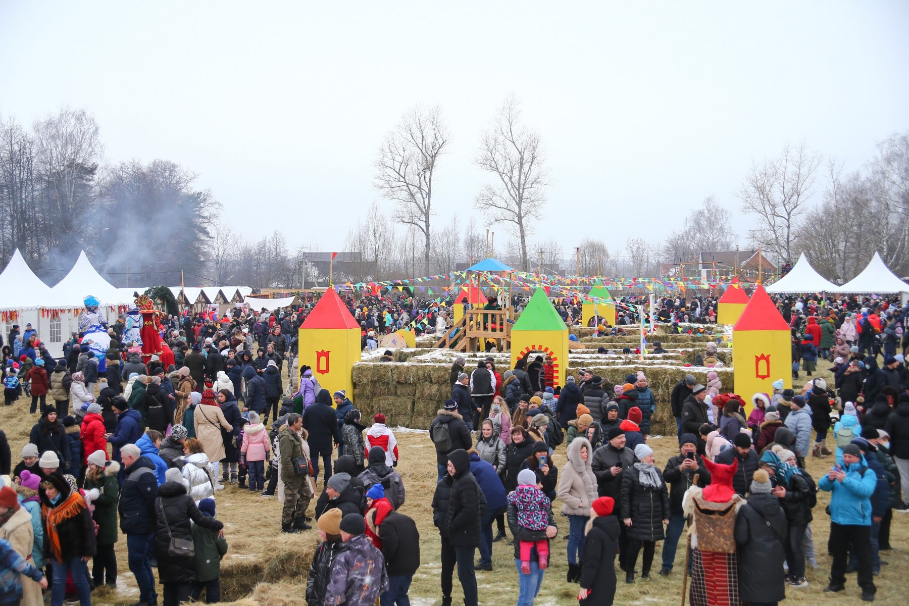 Свыше 1,2 млн человек будут участвовать в праздновании Масленицы в Подмосковье