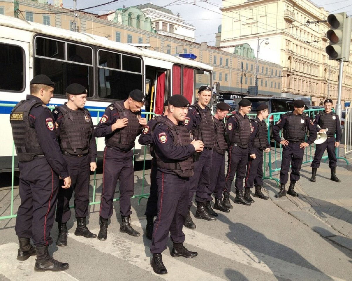 В Москве вновь прошел несанкционированный митинг против военной операции в Украине
