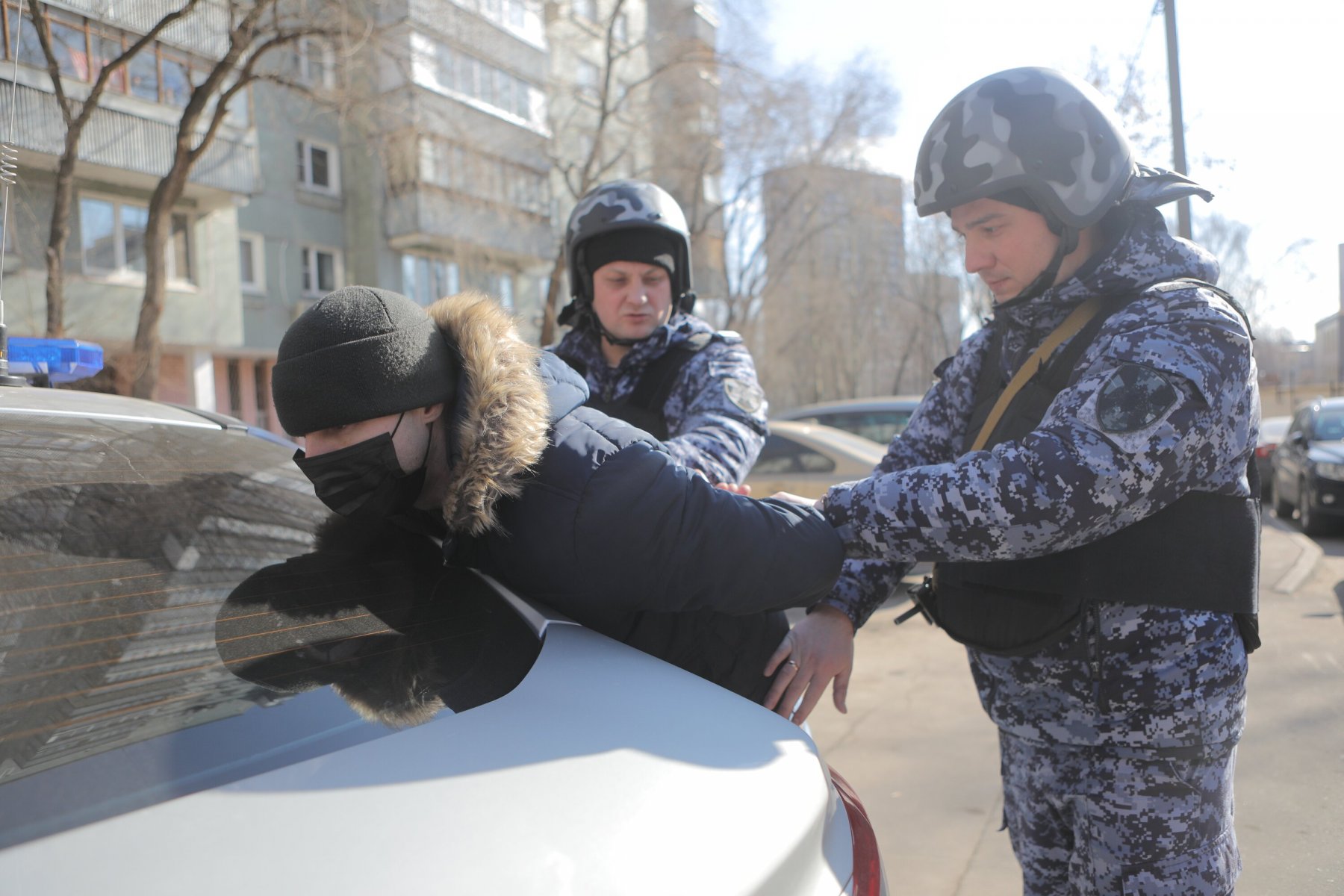 В Серпухове полицейскими задержан мужчина, перевозивший около полутора килограммов мефедрона