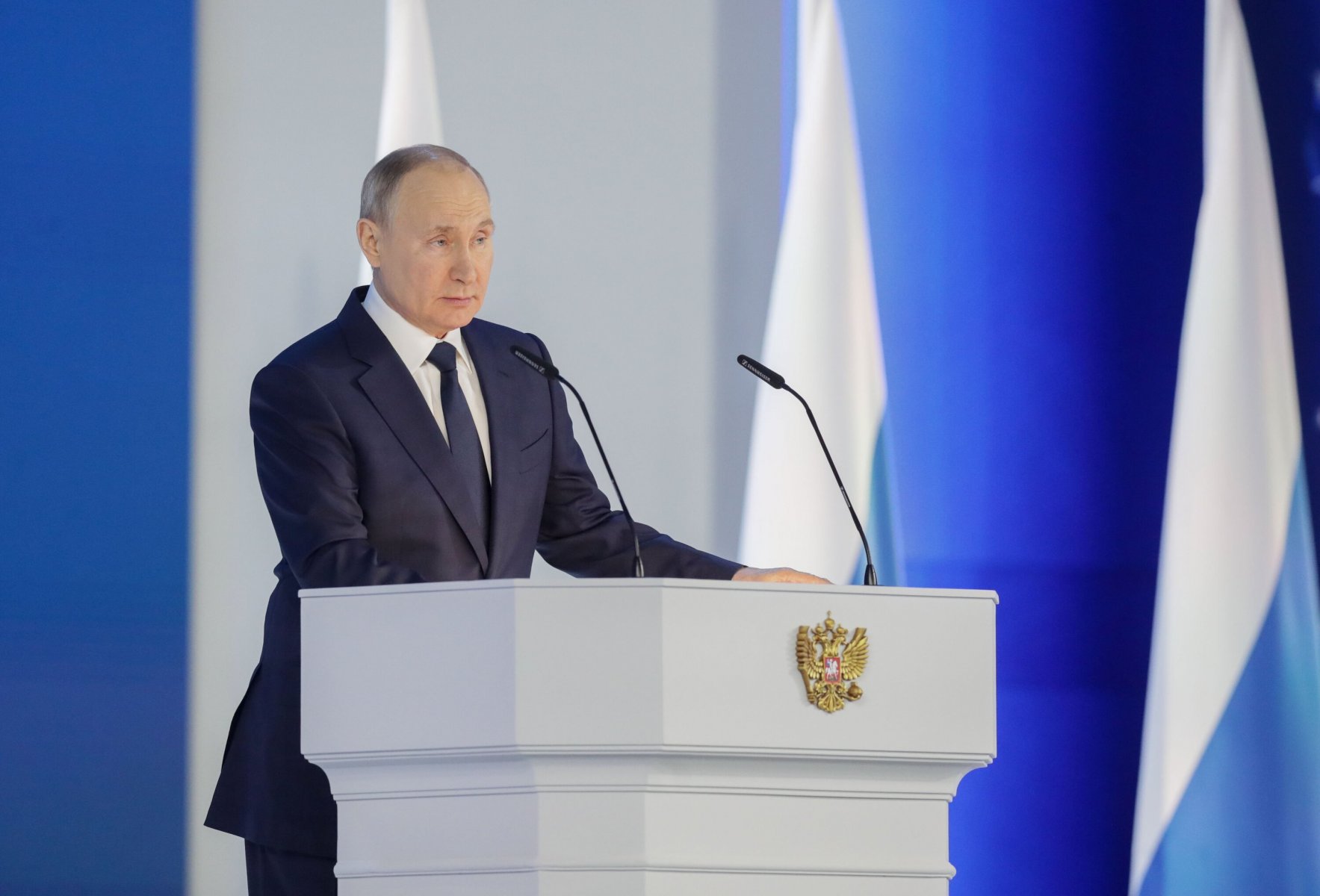 Президент России Владимир Путин анонсировал увеличение пенсий и прожиточного минимума