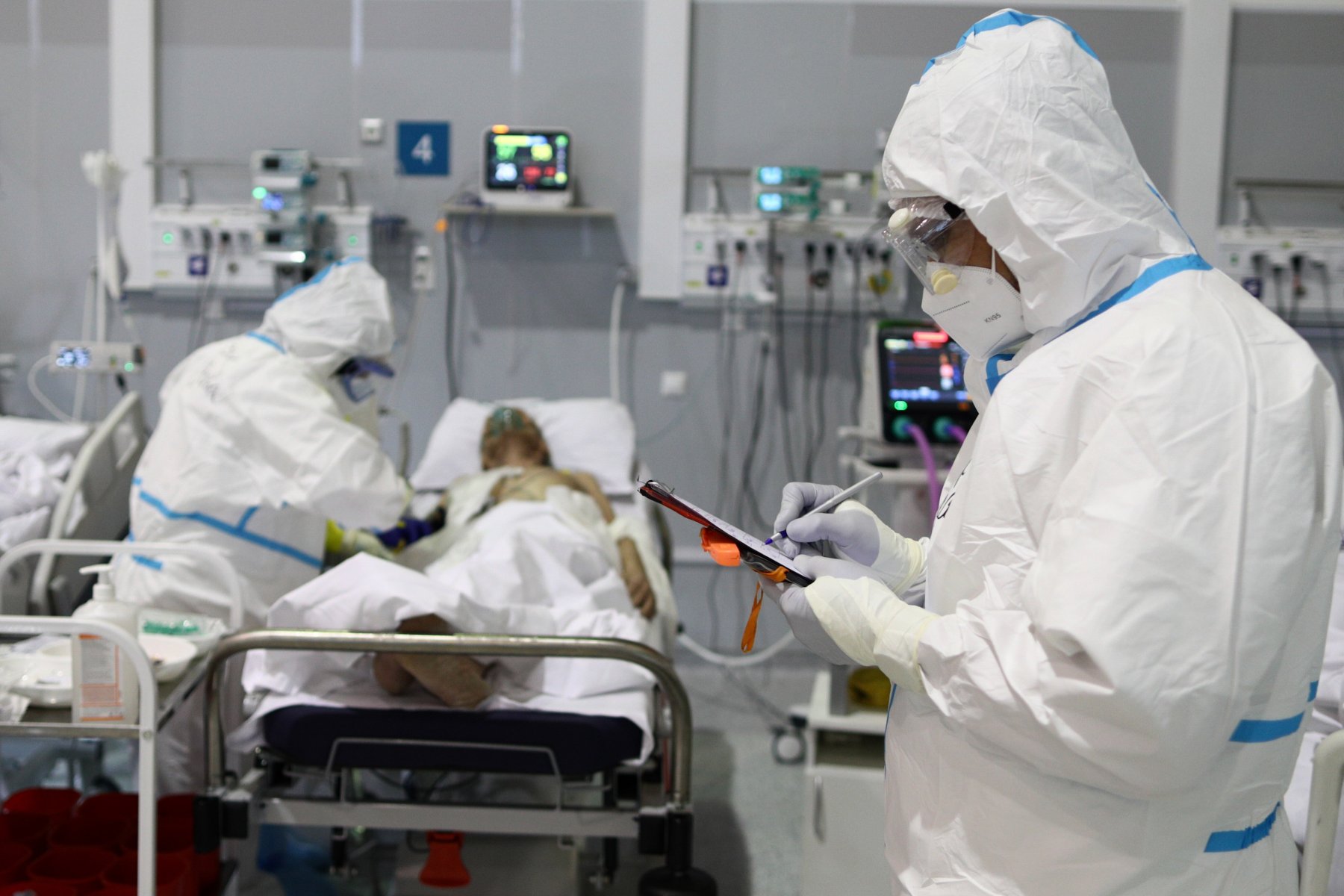 В Подмосковье за сутки выявили 787 случаев коронавируса