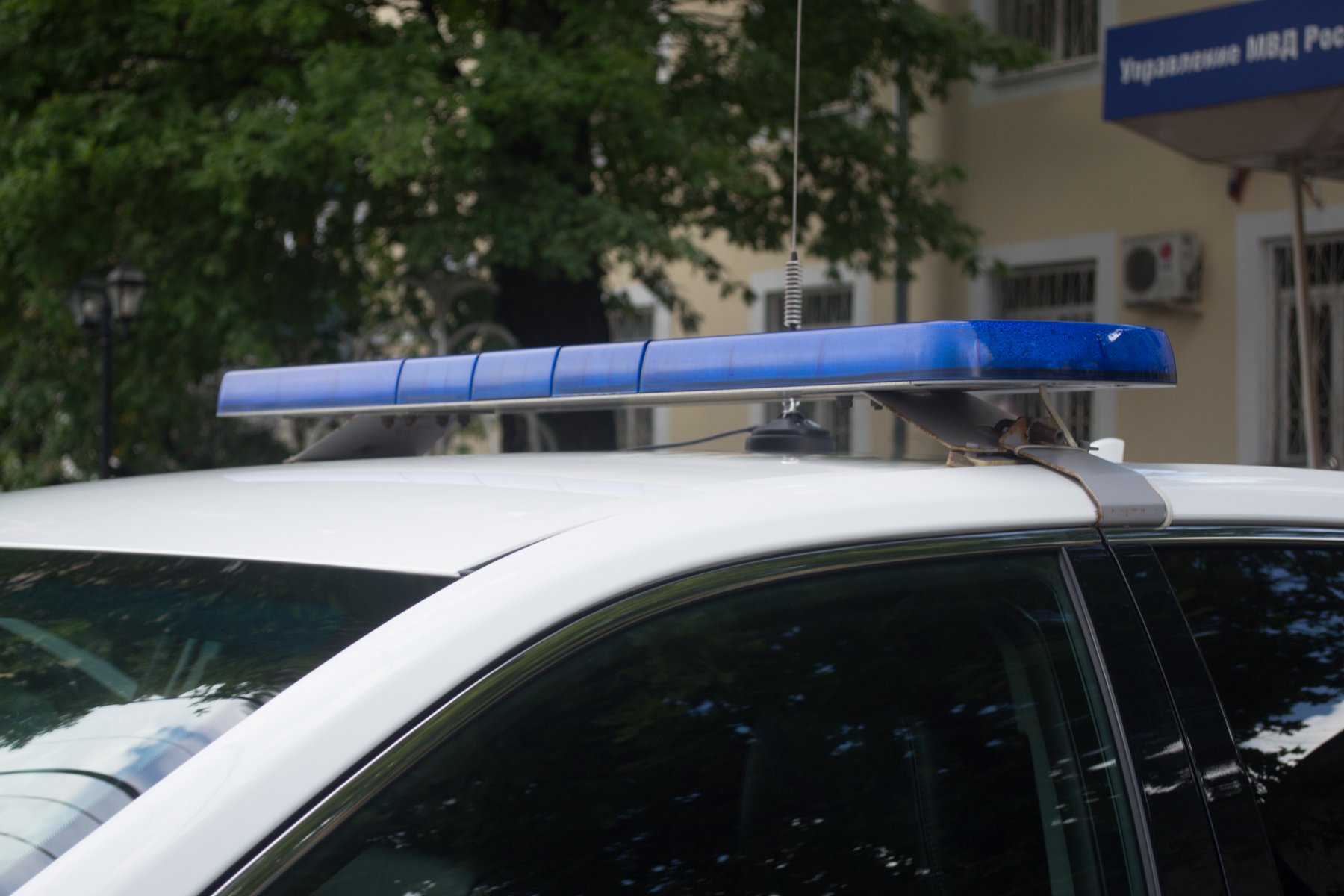 Курьер напал с ножом на администратора хостела в Москве 