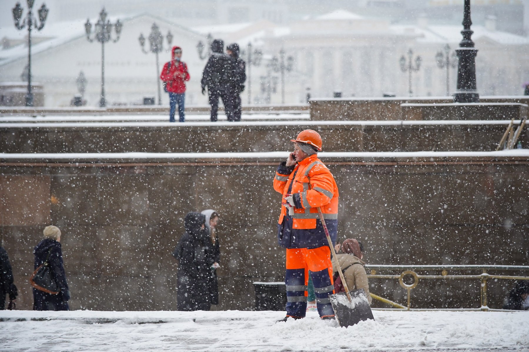 На Москву и Подмосковье надвигается апрельский снегопад