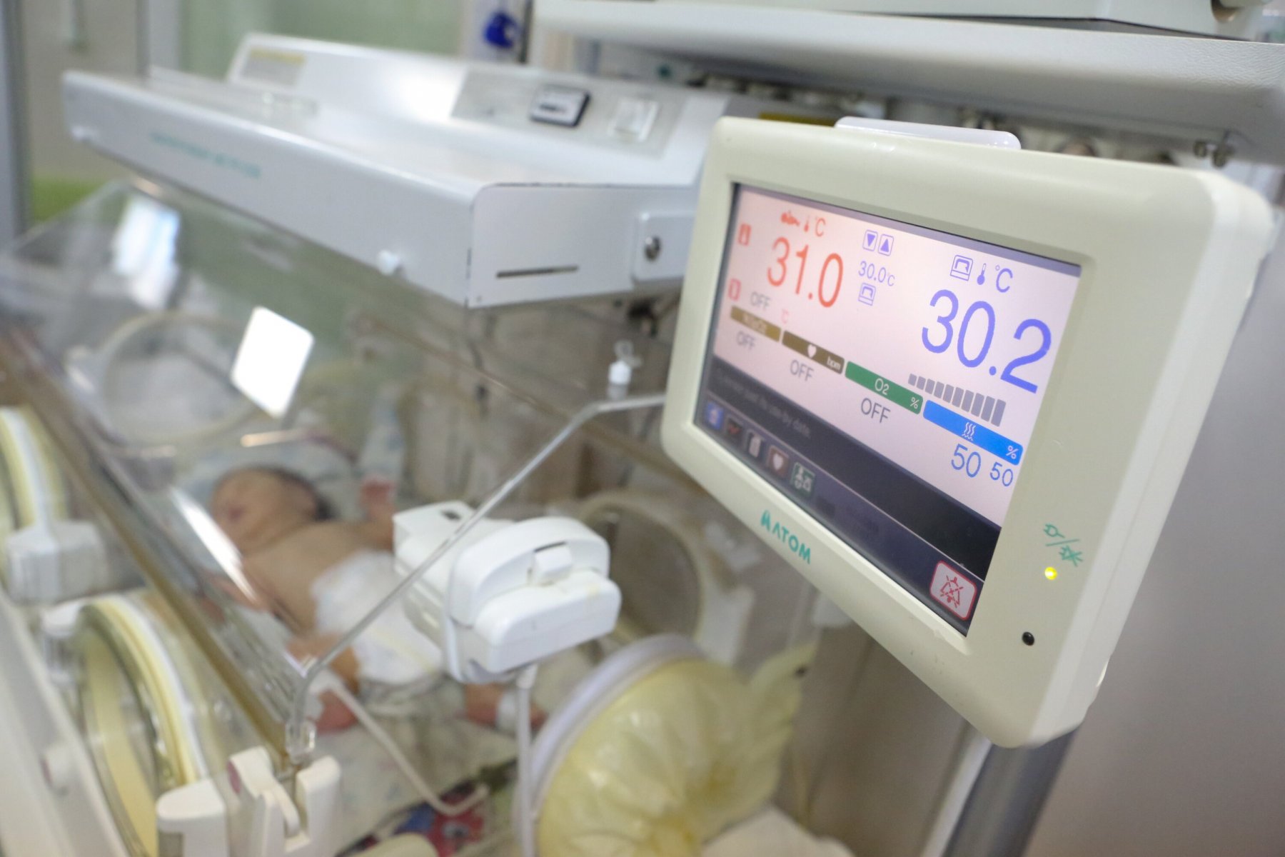 Новое оборудование для спасения новорожденных поступило в Подмосковный НИИ акушерства и гинекологии