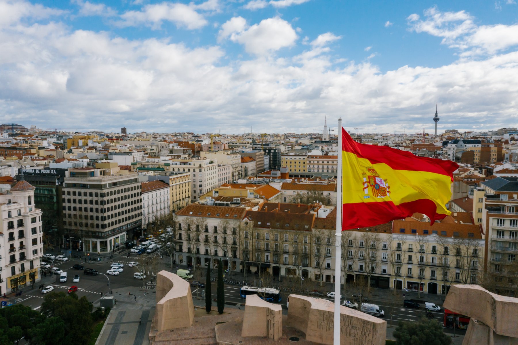 Эксперты прогнозируют рост спроса на полулегальный переезд в Испанию со стороны россиян